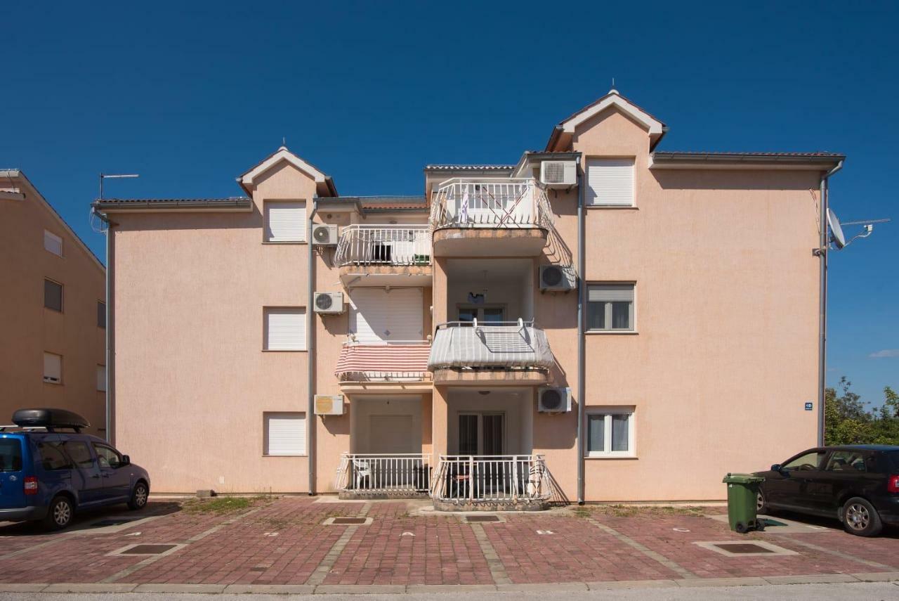 Vodice-Srima Appartement Buitenkant foto