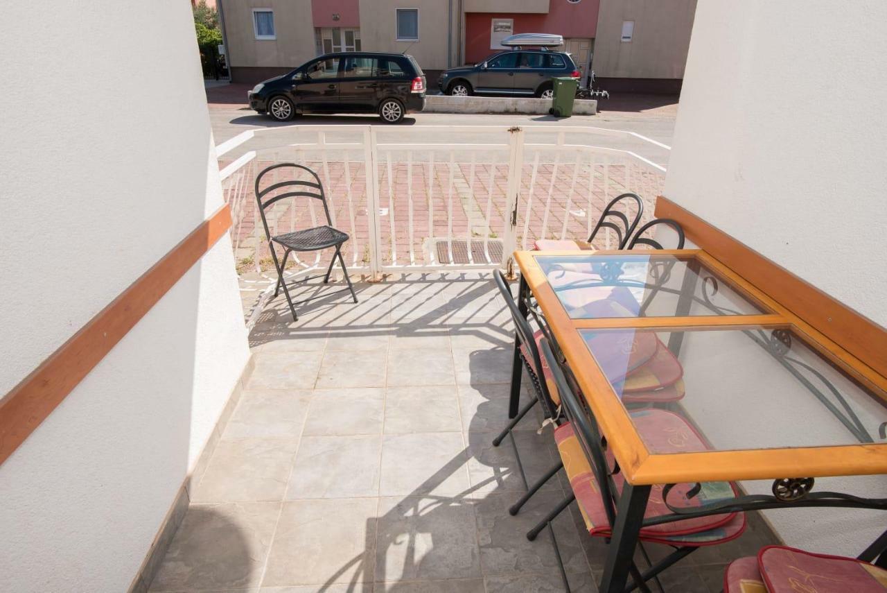 Vodice-Srima Appartement Buitenkant foto